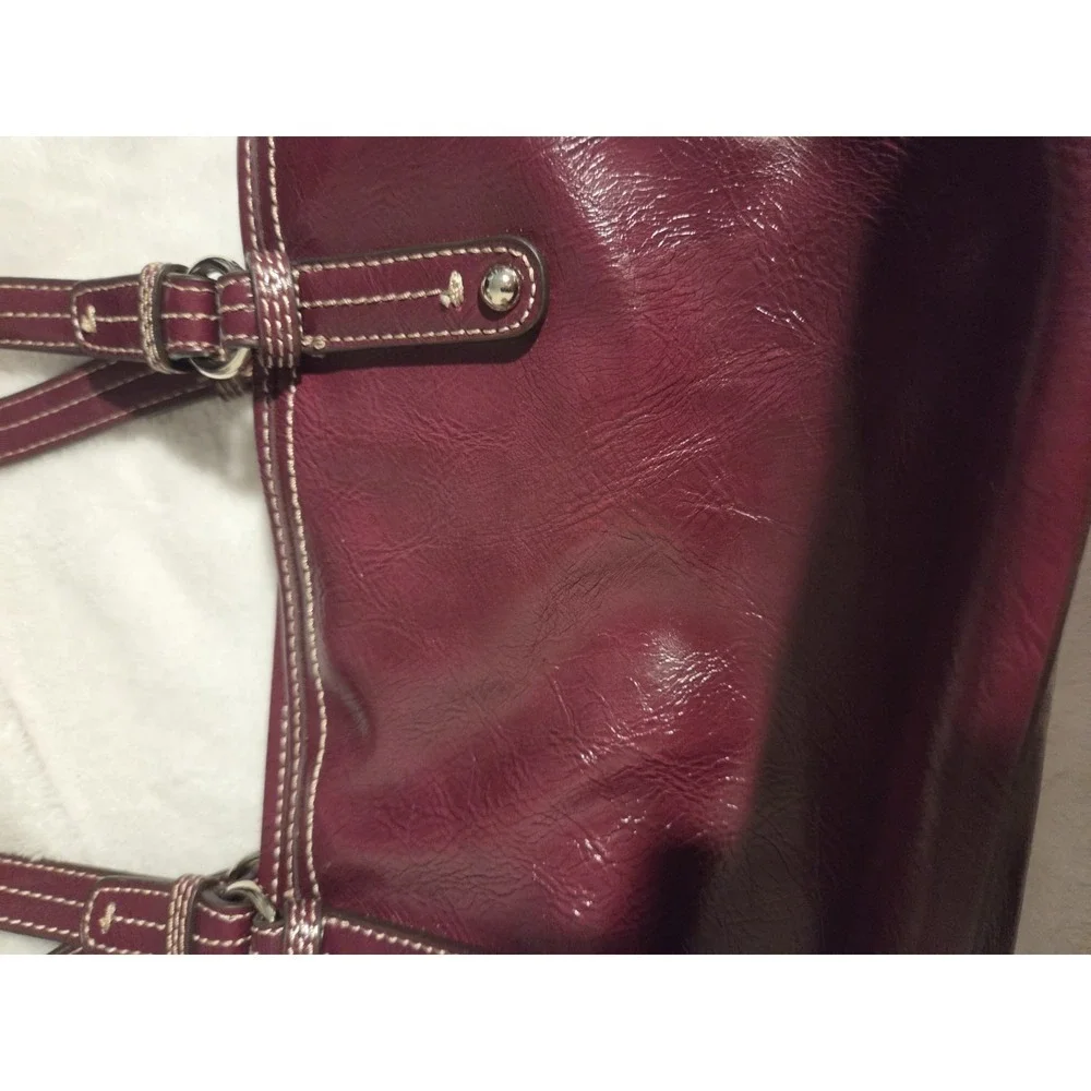 Nine & Co. Maroon Handbag‎
